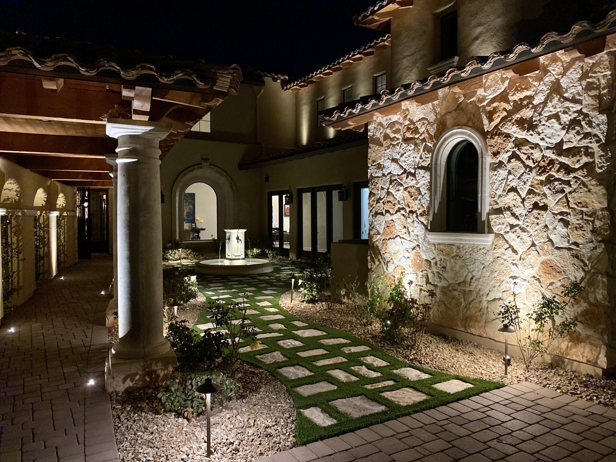 LED Landscape Lighting Phoenix AZ • Design & Installation